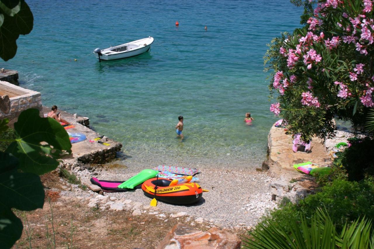 Apartments By The Sea Cove Zastupac, Hvar - 8761 هفار المظهر الخارجي الصورة