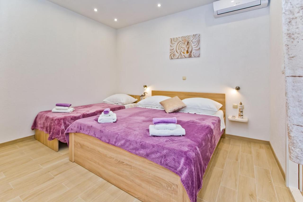 Apartments By The Sea Cove Zastupac, Hvar - 8761 هفار المظهر الخارجي الصورة