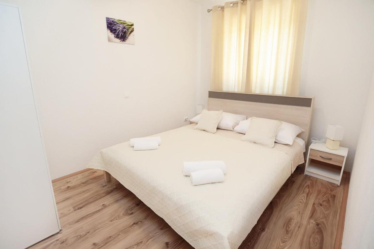 Apartments By The Sea Cove Zastupac, Hvar - 8761 هفار المظهر الخارجي الصورة
