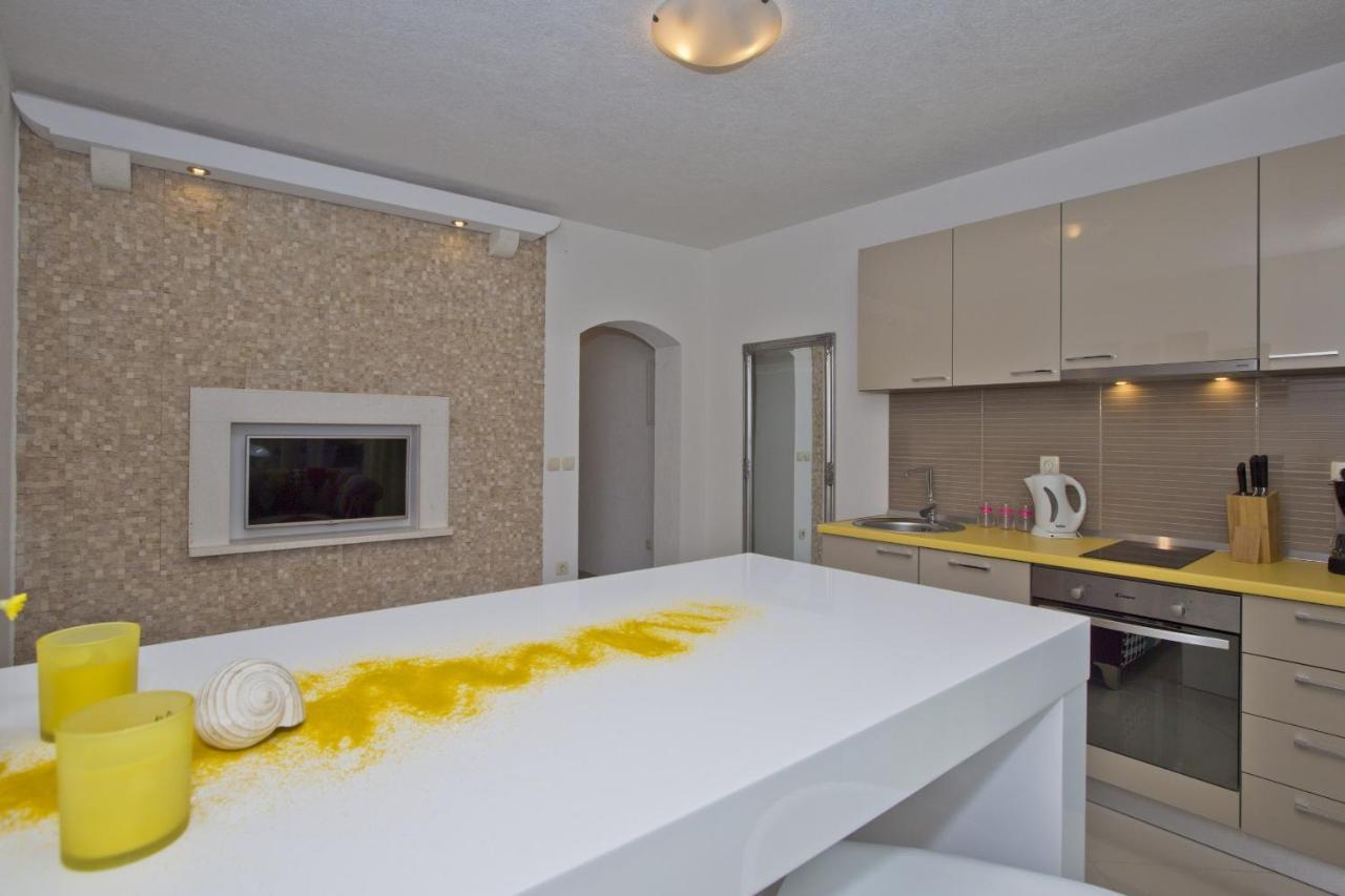 Apartments By The Sea Cove Zastupac, Hvar - 8761 هفار المظهر الخارجي الصورة