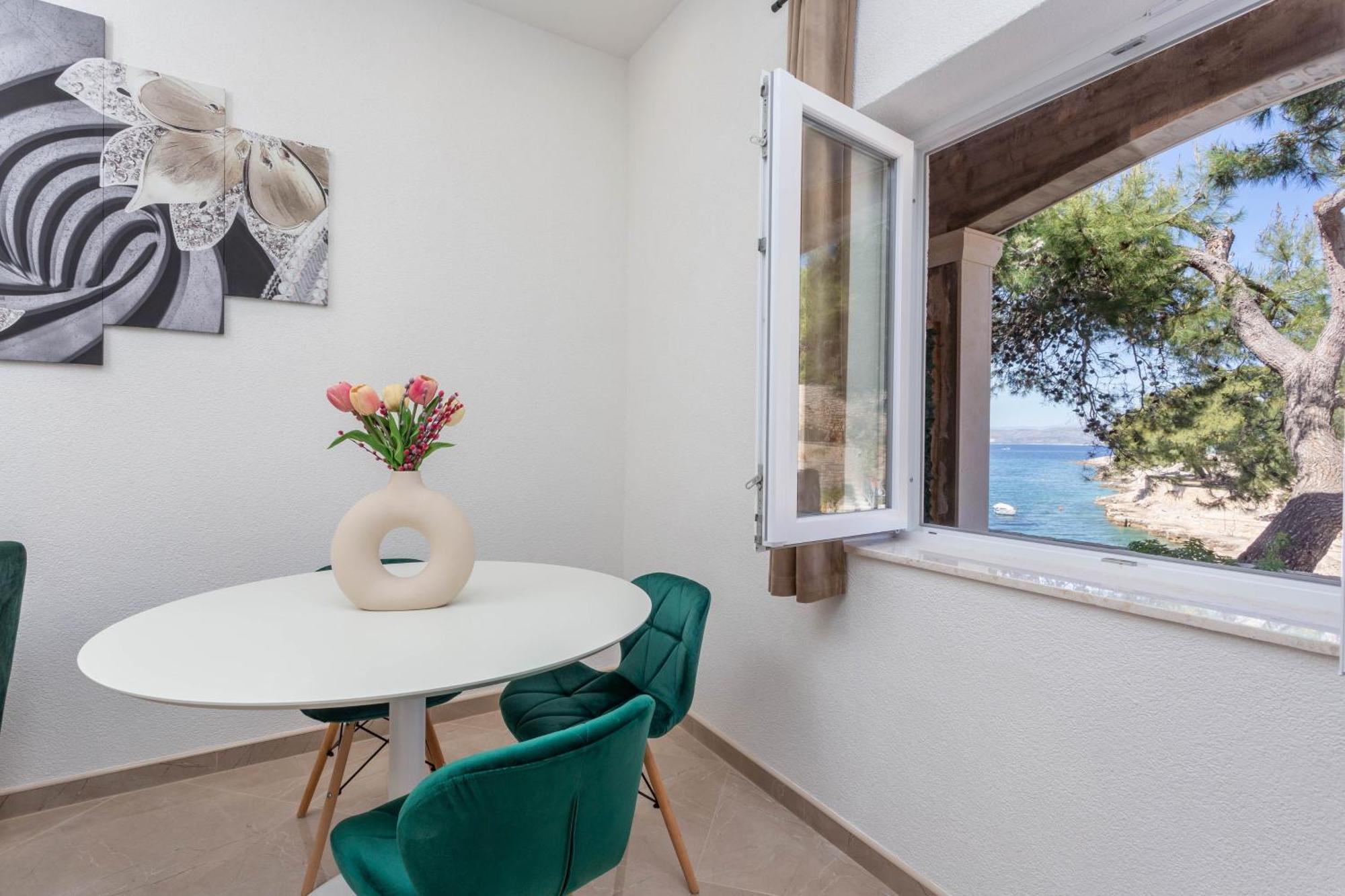 Apartments By The Sea Cove Zastupac, Hvar - 8761 هفار الغرفة الصورة