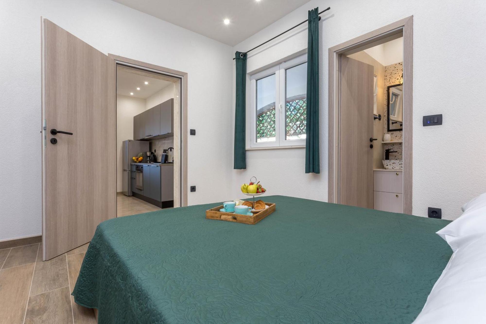 Apartments By The Sea Cove Zastupac, Hvar - 8761 هفار الغرفة الصورة