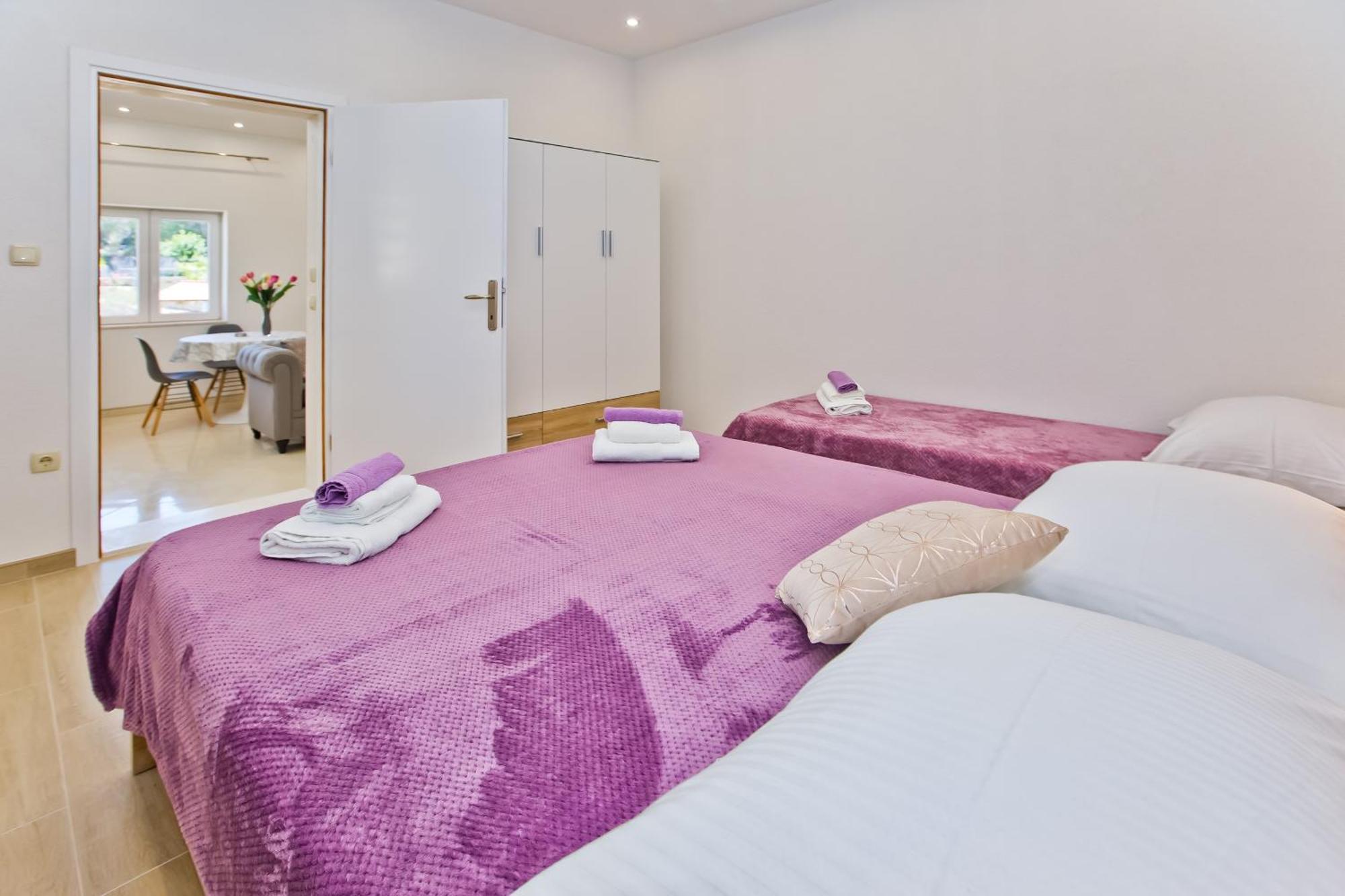 Apartments By The Sea Cove Zastupac, Hvar - 8761 هفار الغرفة الصورة
